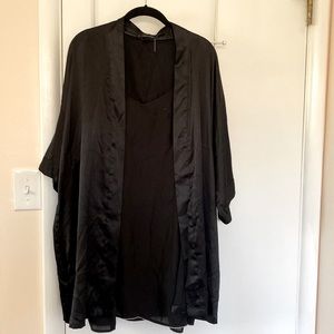 Victoria’s Secret Black Robe with FREE slip